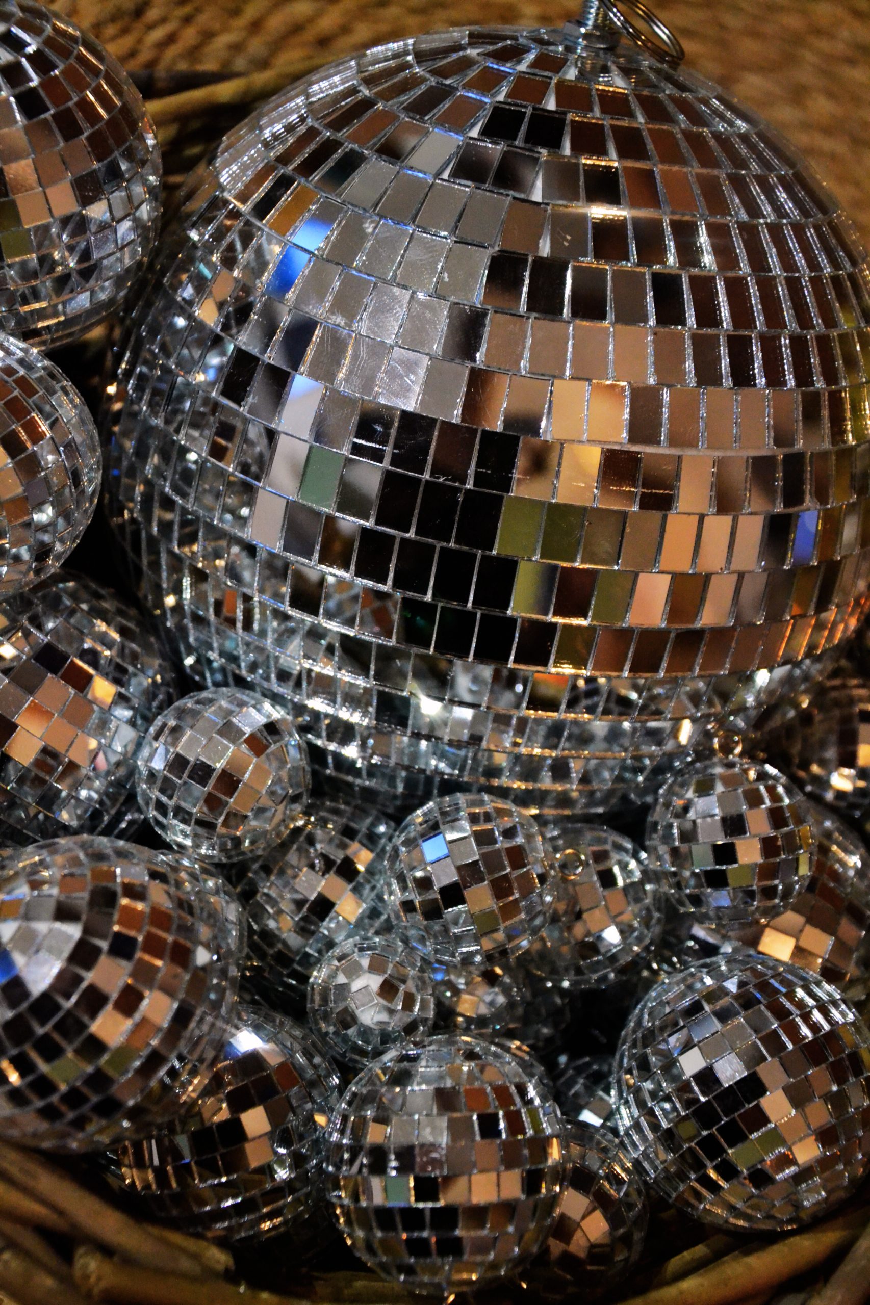 Boule à facettes argentée D20 – Image 2