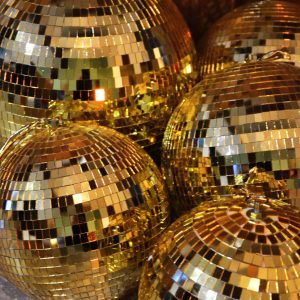 Boule à facettes dorée D25