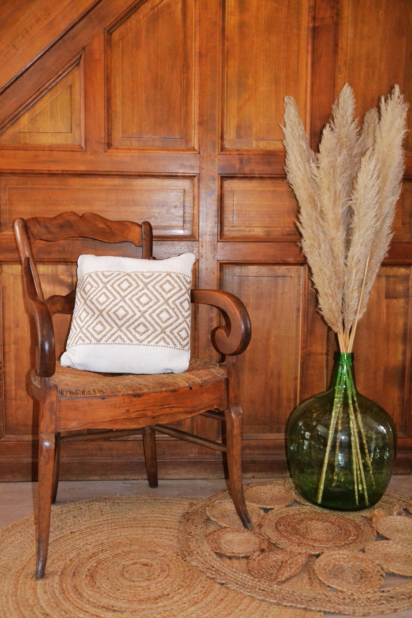 Coussin beige et corde – Image 2