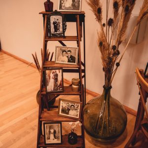 Escabeau ancien en bois