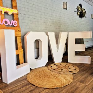 Lettres géantes LOVE