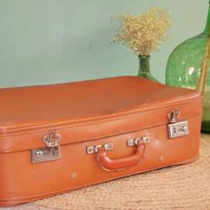 Moyenne valise marron