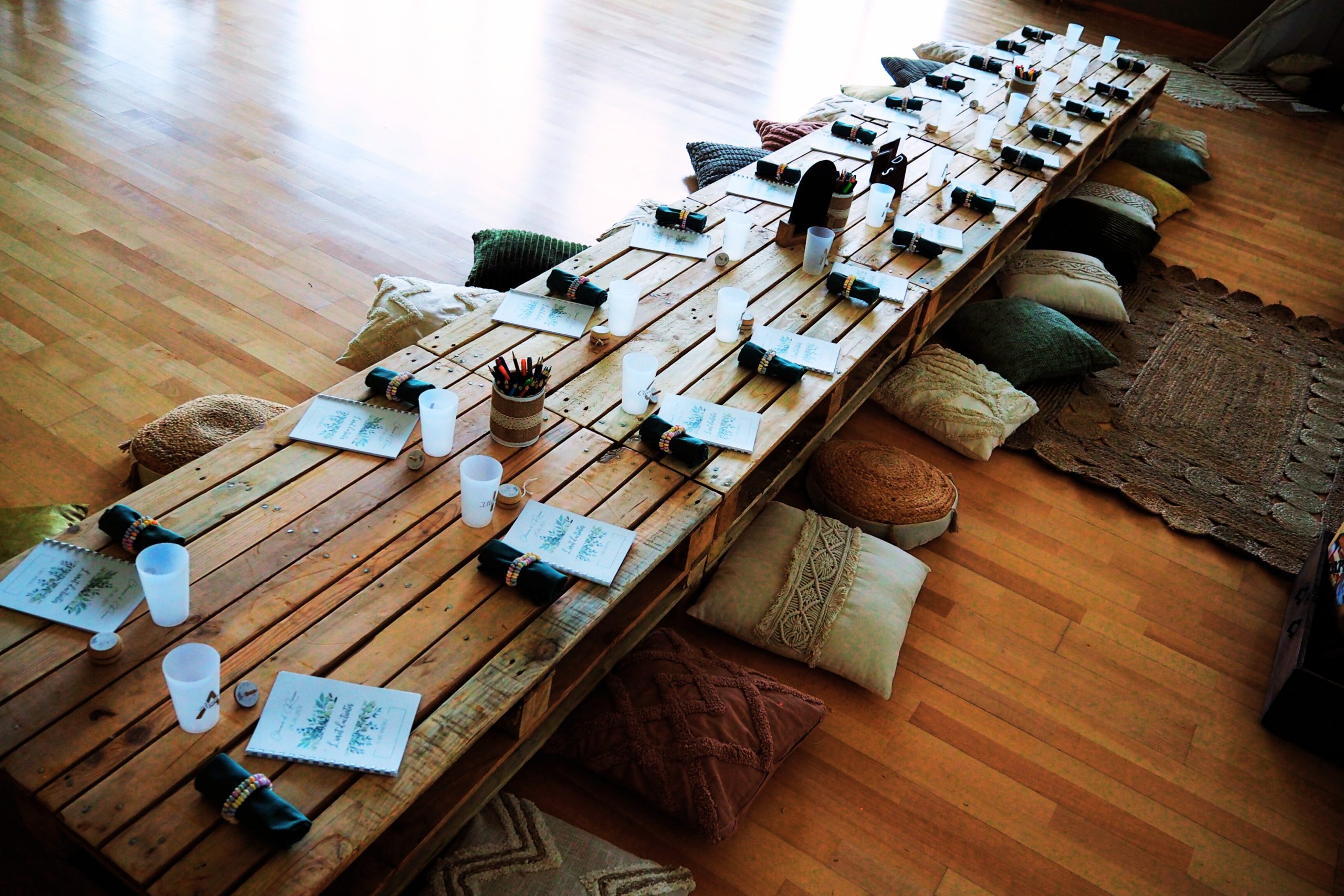 Coussin beige losanges dorés – Image 4